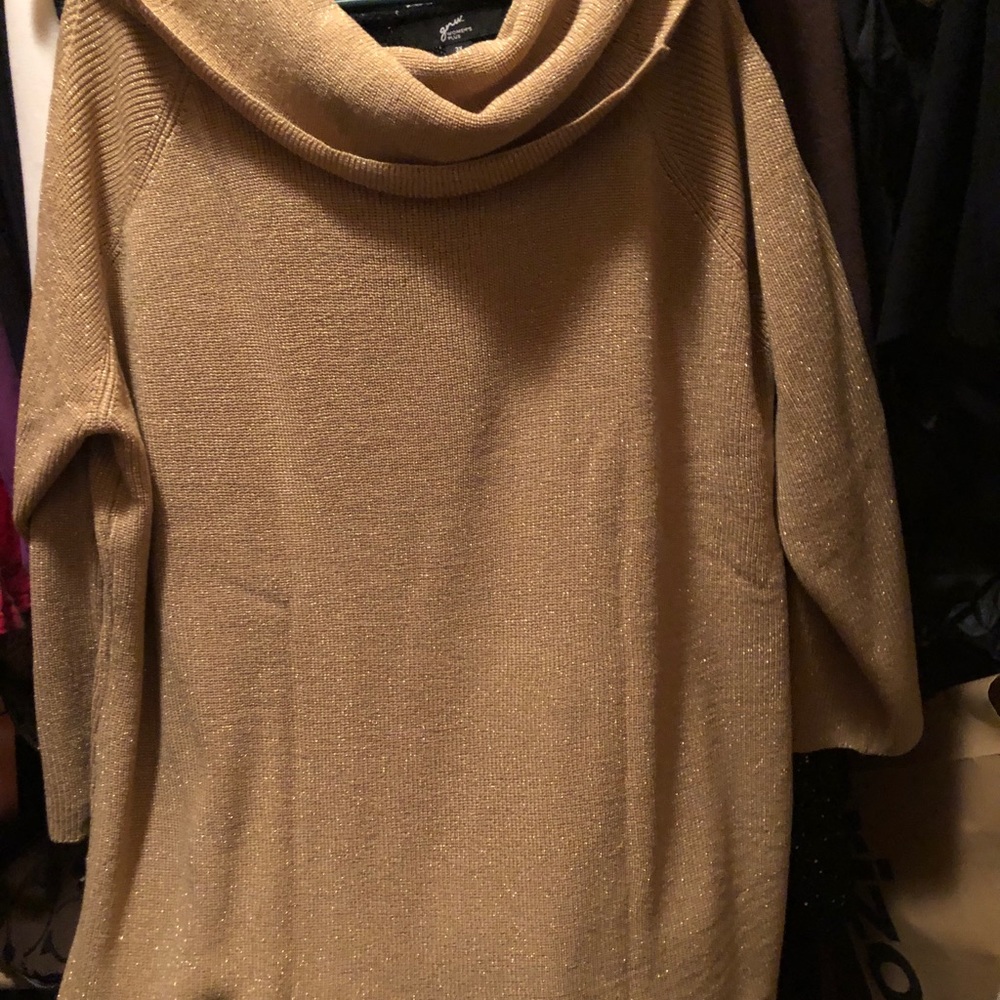 Ladies blouse - Picture 3 of 3